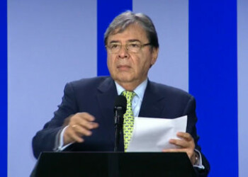 Colombia dice no tener información sobre anotación de tropas de Jhon Bolton
