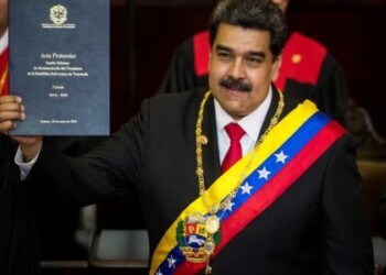 Maduro pide a la UE cesar agresiones y acusa a líderes europeos de "racismo"
