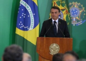 Brasil declara "ilegítimo" mandato de Maduro y reafirma apoyo al Parlamento