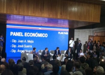 Parar la hiperinflación y recuperar el aparato productivo son los primeros objetivos económicos del Plan País