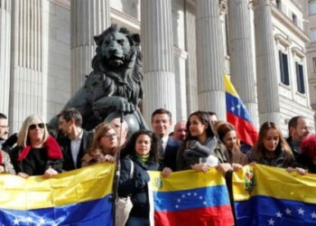 Exilio venezolano cree "insuficiente" la posición del Gobierno español