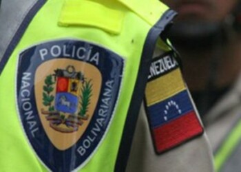 Presuntos funcionarios de la PNB “atracan” a conductores  en falsa alcabala en la carretera vieja Caracas – Los Teques