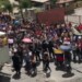 Marcha de docentes mirandinos superó cordón policial y protestó durante memoria y cuenta del gobernador