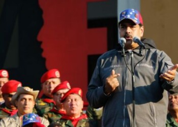 Maduro dice es "nefasta" decisión de Sánchez reconocer a Guaidó presidente