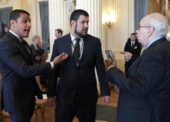 Enviados de Guaidó recaudan más de 100 millones de dólares en tres semanas