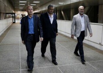 Colombia rechaza expulsión de europarlamentarios por "dictadura" de Maduro