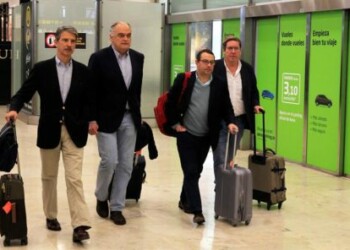 Venezuela expulsa a europarlamentarios que iban a visitar el país