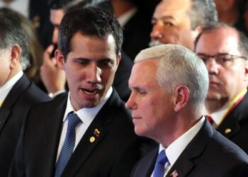 EEUU avisa a Maduro que dañar a Guaidó sería "una de sus últimas decisiones"