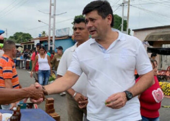 Diputado venezolano sufre un "envenenamiento" en Cúcuta y muere su primo