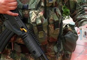 Desertan 156 militares venezolanos más a Colombia y cifra total llega a 567