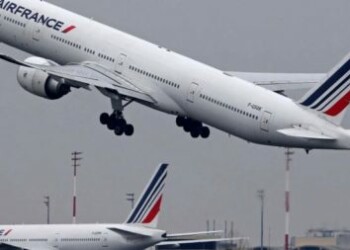 Air France anula temporalmente sus vuelos entre París y Caracas