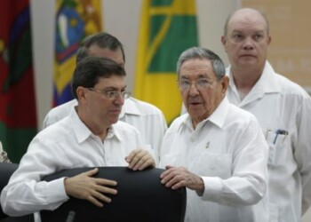 Cuba admite que busca proveedores alternativos ante la crisis en Venezuela