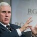 Pence dice que EEUU no cejará hasta que Venezuela recupere la libertad