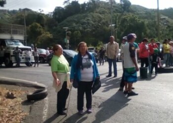 Protesta en la Panamericana por agua