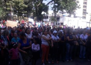 Protesta en la plaza Bolívar