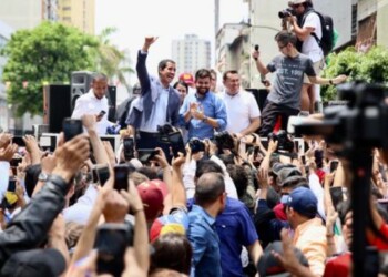 Guaidó recorrió los Altos Mirandinos