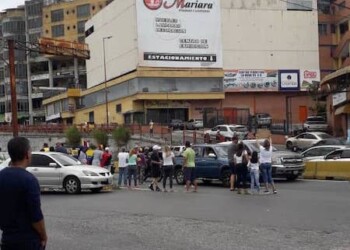 Apagón de 5 horas detonó 3 protestas en Altos Mirandinos