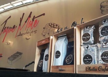 Atención Maracay, la marca Oletta Café estará ofreciendo un ciclo de catas en los locales comerciales de la ciudad que ofrecen su producto. En estos encuentros no sólo podrán aprender acerca de café con procesos diferenciados, sino también compartir experiencias y saberes acerca del café.