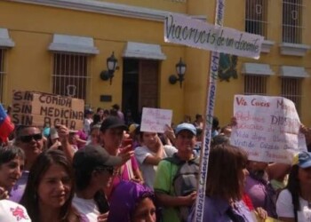 "Como Jesús, el magisterio educativo resucitará cuando cese la usurpación"