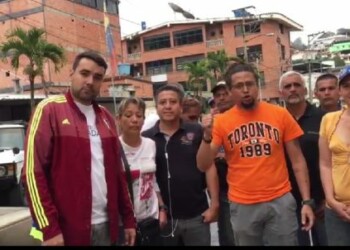 Denuncian detención "arbitraria" de chófer de cisterna por tocar corneta en apoyo a manifestantes en Carrizal