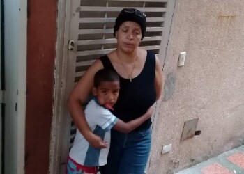 Yasmina Pacheco, madre desalojada de su apartamento en Alto Verde