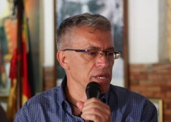 “Es impostergable una salida política a la grave crisis que atraviesa el país”