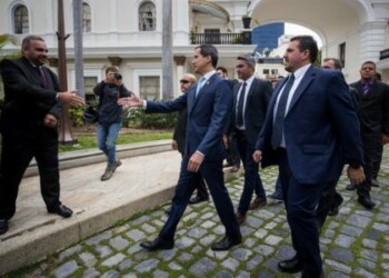 Parlamento estima en más de 160.000 millones de dólares la deuda de Venezuela