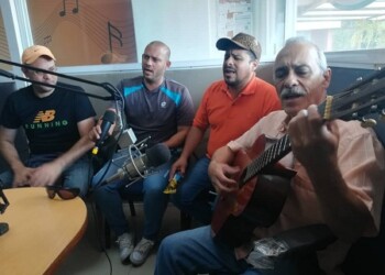 Kantata Romántica en Mía 105.7 Fm