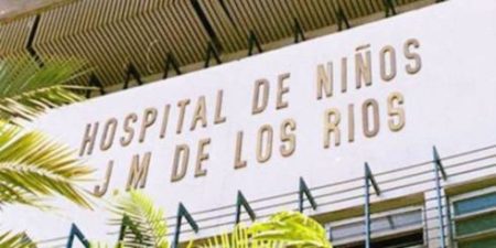 Médicos del Hospital JM de los Ríos están viviendo la peor crisis de su historia - Diario La Región