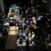 People shop at a fresh produce market, in Caracas, Venezuela May 9, 2020. Picture taken May 9, 2020. REUTERS/Fausto Torrealba NO RESALES. NO ARCHIVES